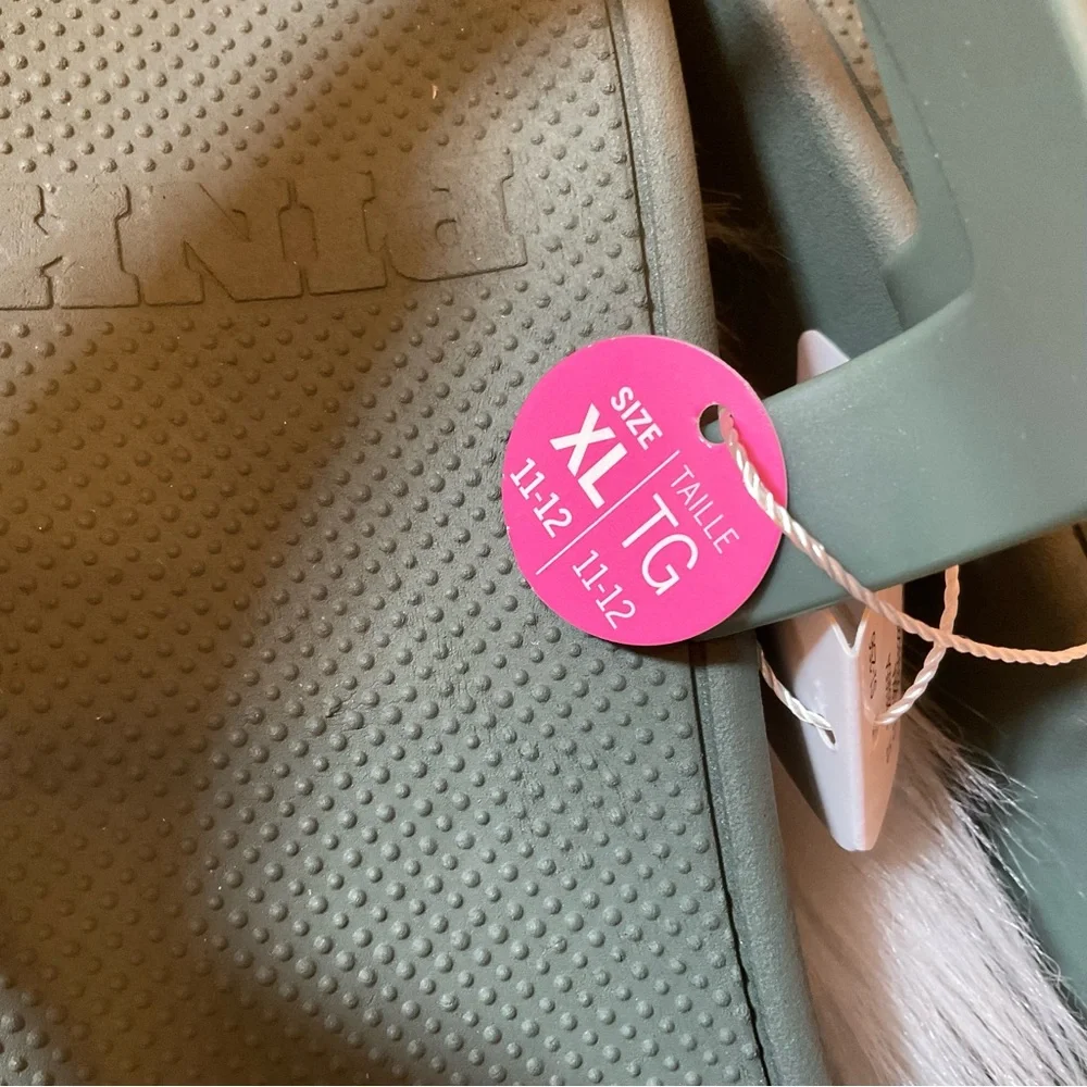 PINK Victoria’s Secret Strappy Platform Sandals - NWT - Size XL 11-12 Faded Sage